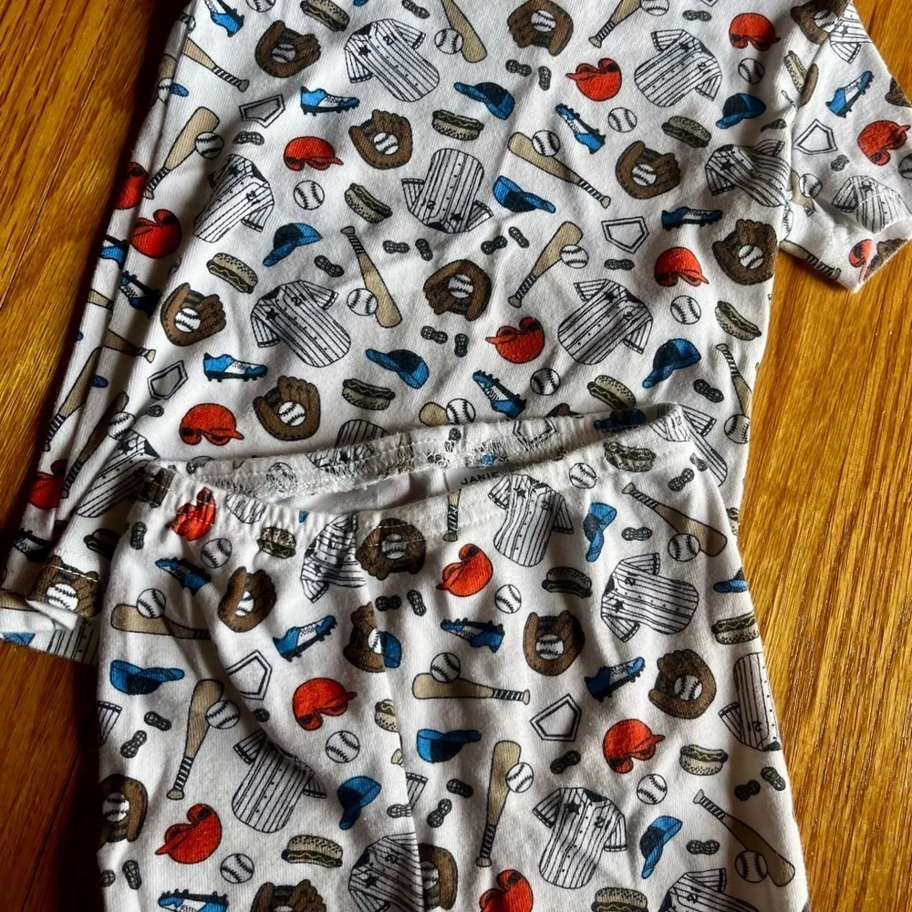 Janie and Jack Boys 2T Short Sleeve Pajama Set with Baseball Pattern
